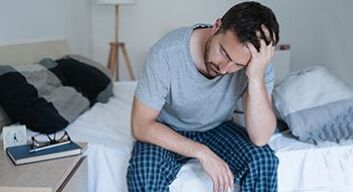 mężczyzna ma problemy z prostatą